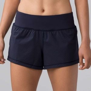 Lululemon Final Lap Short *2.5